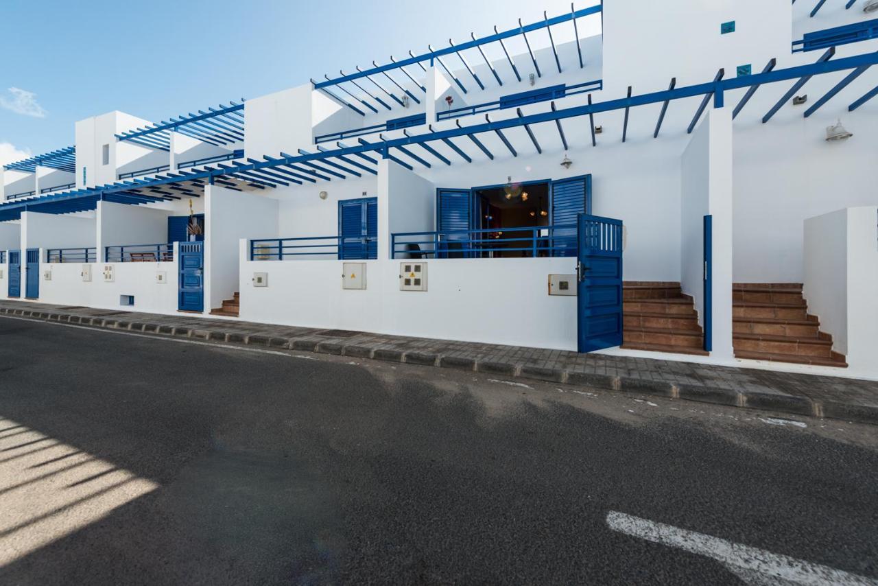 Modern Beach House In Famara Esterno foto