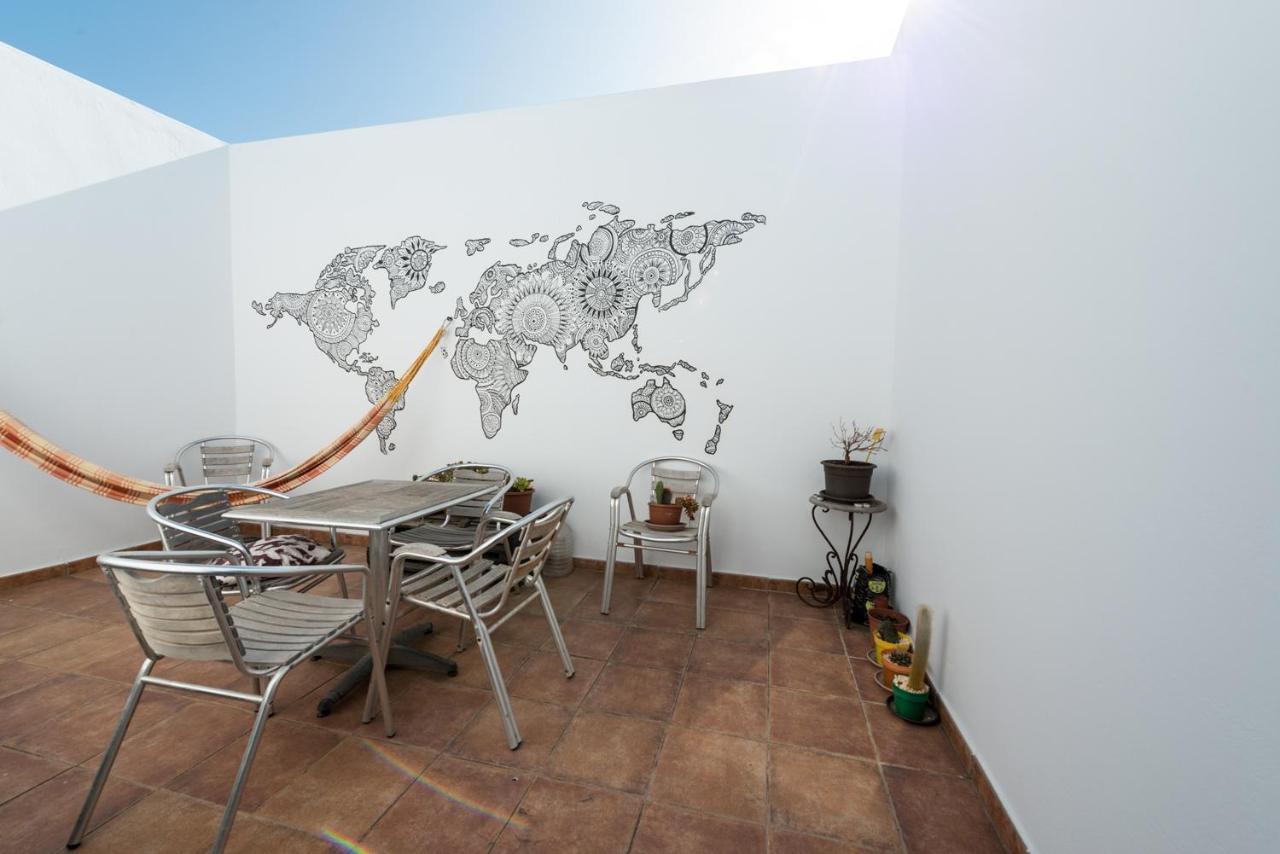 Modern Beach House In Famara Esterno foto